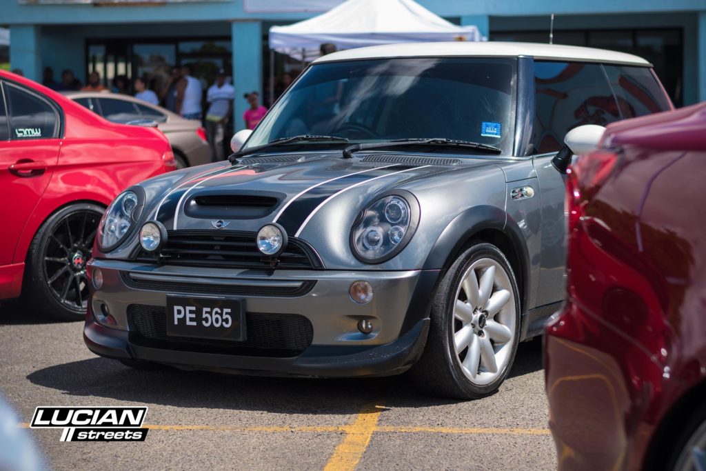 Cars and Coffee 2017